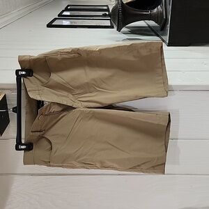 MEN'S UNDER ARMOUR HEATGEAR SHORTS SIZE 32